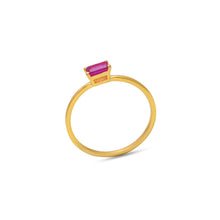 Load image into Gallery viewer, Ruby solitaire ring