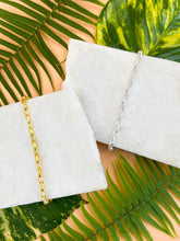 Load image into Gallery viewer, Variant of Catena bracelet in Gold and silver color