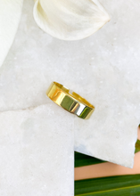 Load image into Gallery viewer, Boyfriend Stacker