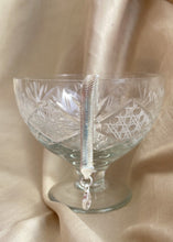 Load image into Gallery viewer, Adira bracelet in silver color in an icecream bowl over golden color