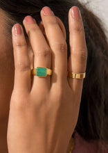 Load image into Gallery viewer, Boyfriend Stacker