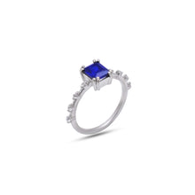 Load image into Gallery viewer, blue sapphire ring 
