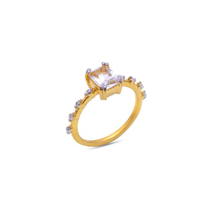 White topaz ring with natural white zircon